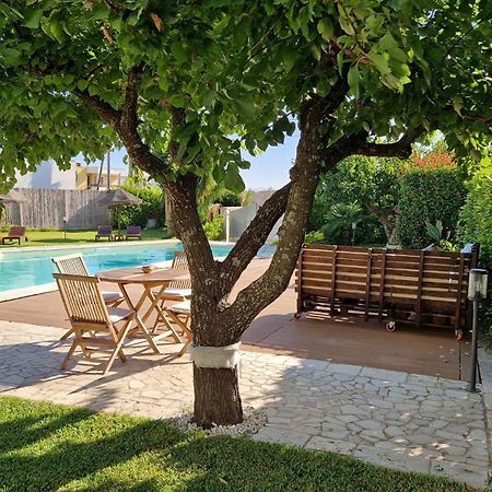 Aia Grande Bed & Breakfast Uggiano La Chiesa Exterior photo