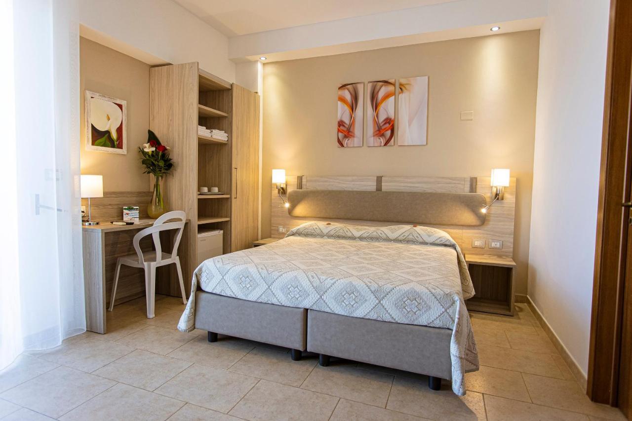 Aia Grande Bed & Breakfast Uggiano La Chiesa Exterior photo