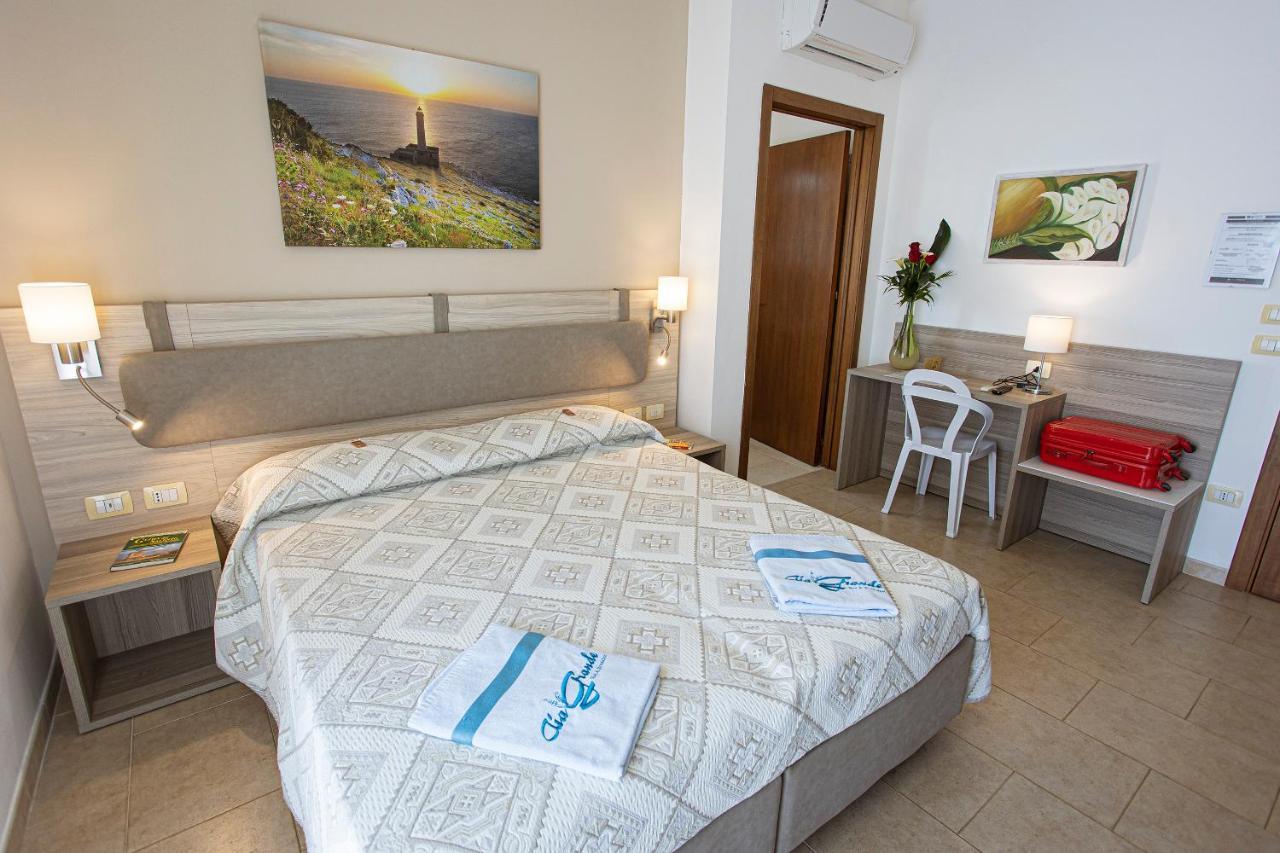 Aia Grande Bed & Breakfast Uggiano La Chiesa Exterior photo