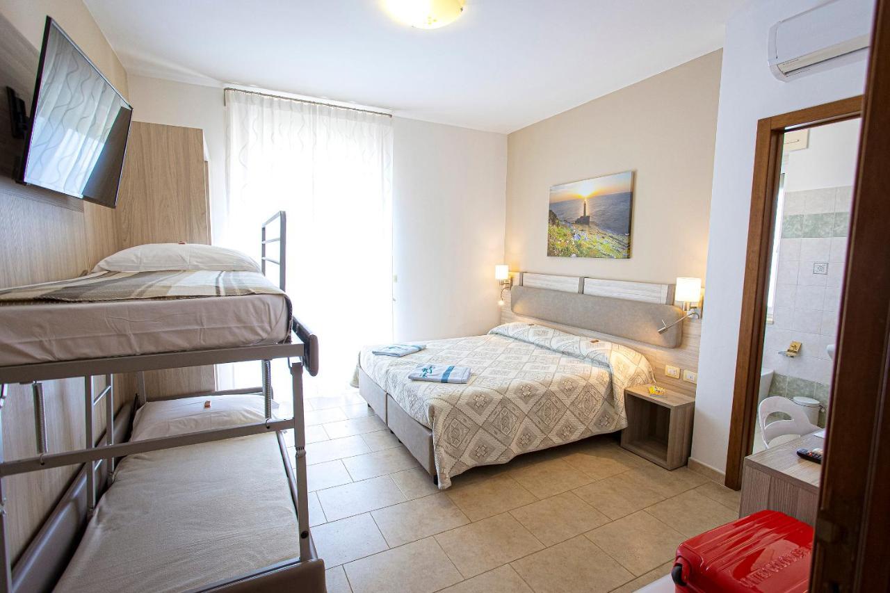 Aia Grande Bed & Breakfast Uggiano La Chiesa Exterior photo