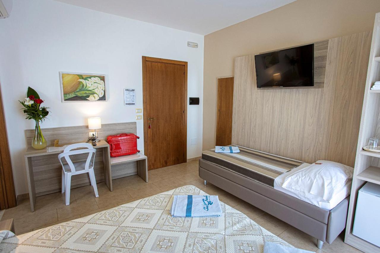 Aia Grande Bed & Breakfast Uggiano La Chiesa Exterior photo
