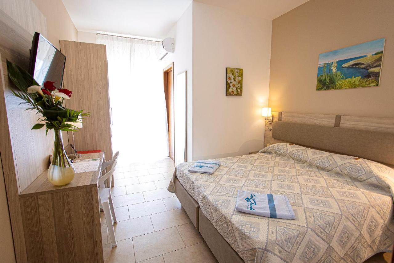 Aia Grande Bed & Breakfast Uggiano La Chiesa Exterior photo